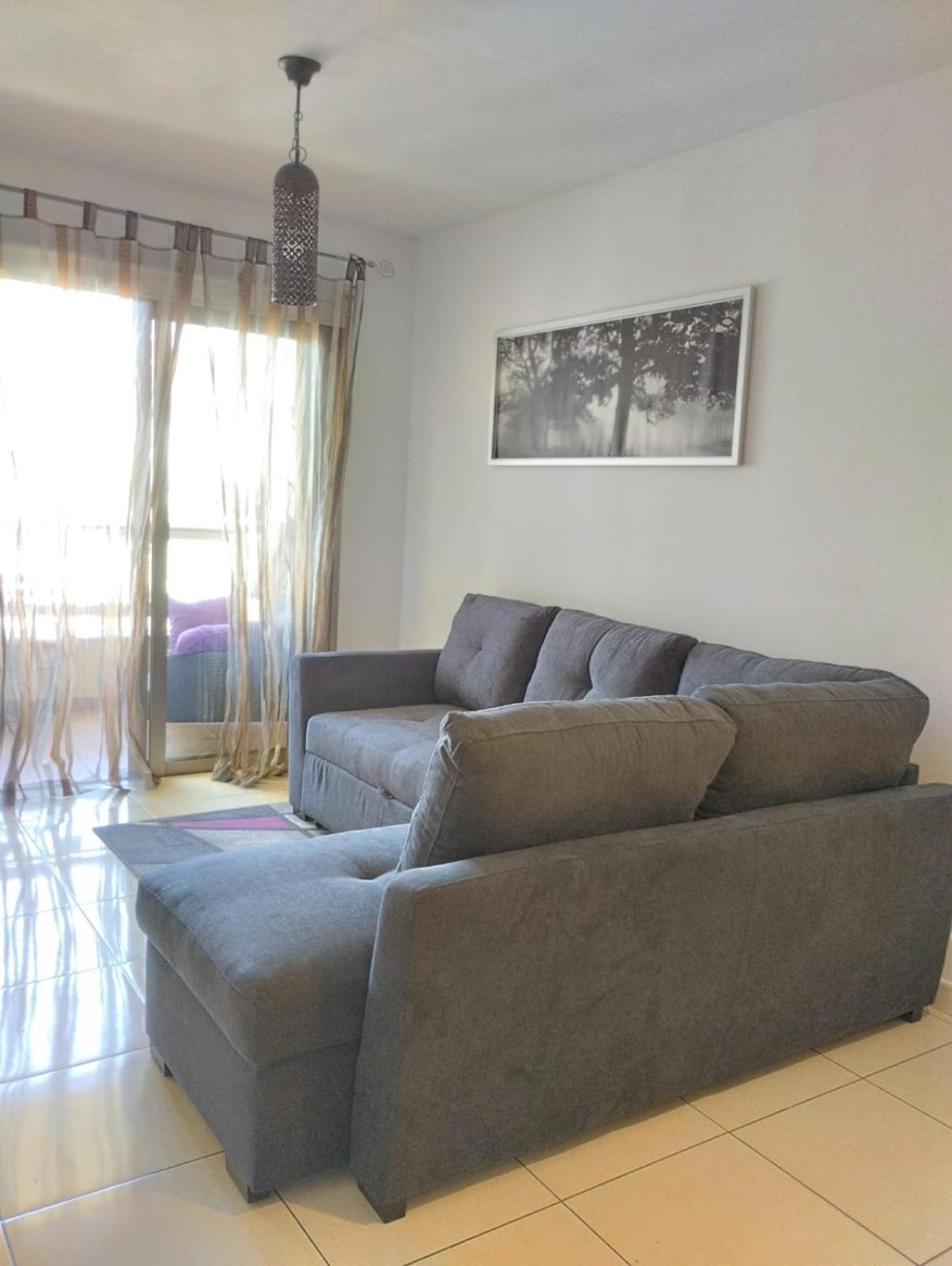 Remote Work Family Holiday Apartment อัลกาลา ภายนอก รูปภาพ
